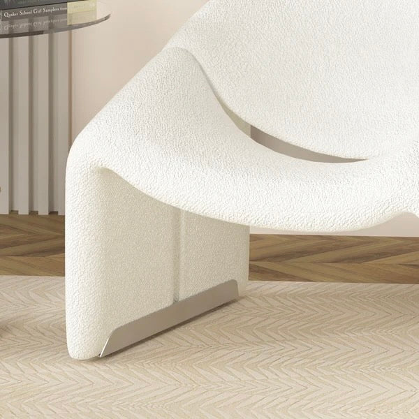 Wave Boucle Lounge Chair