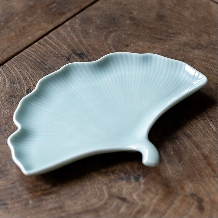 Zen Leaf Ceramic Dish