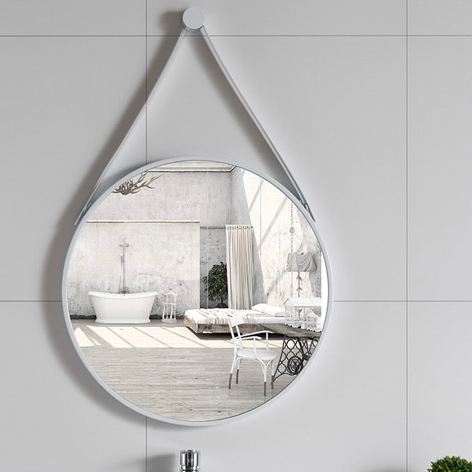 white round mirror