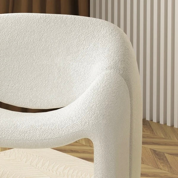 Wave Boucle Lounge Chair