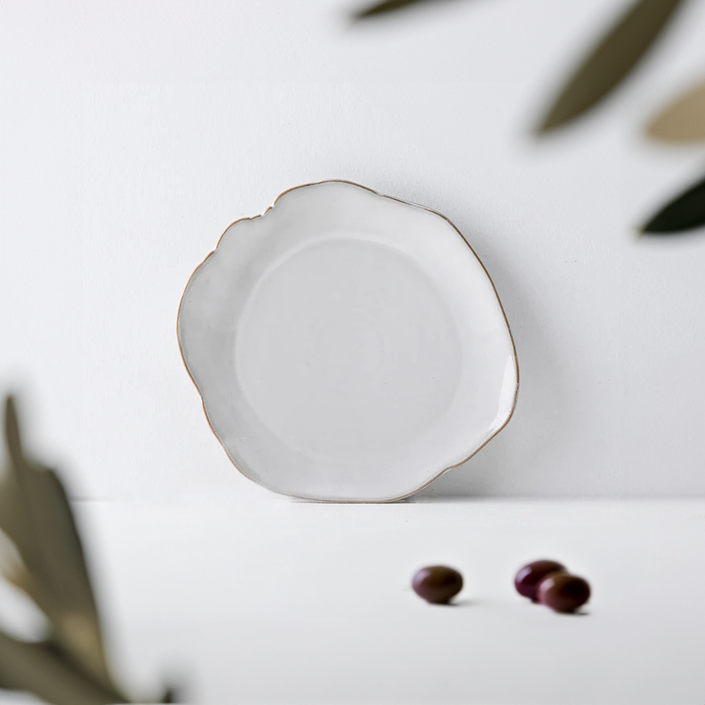 Asymmetric Organic Modern Dinnerware