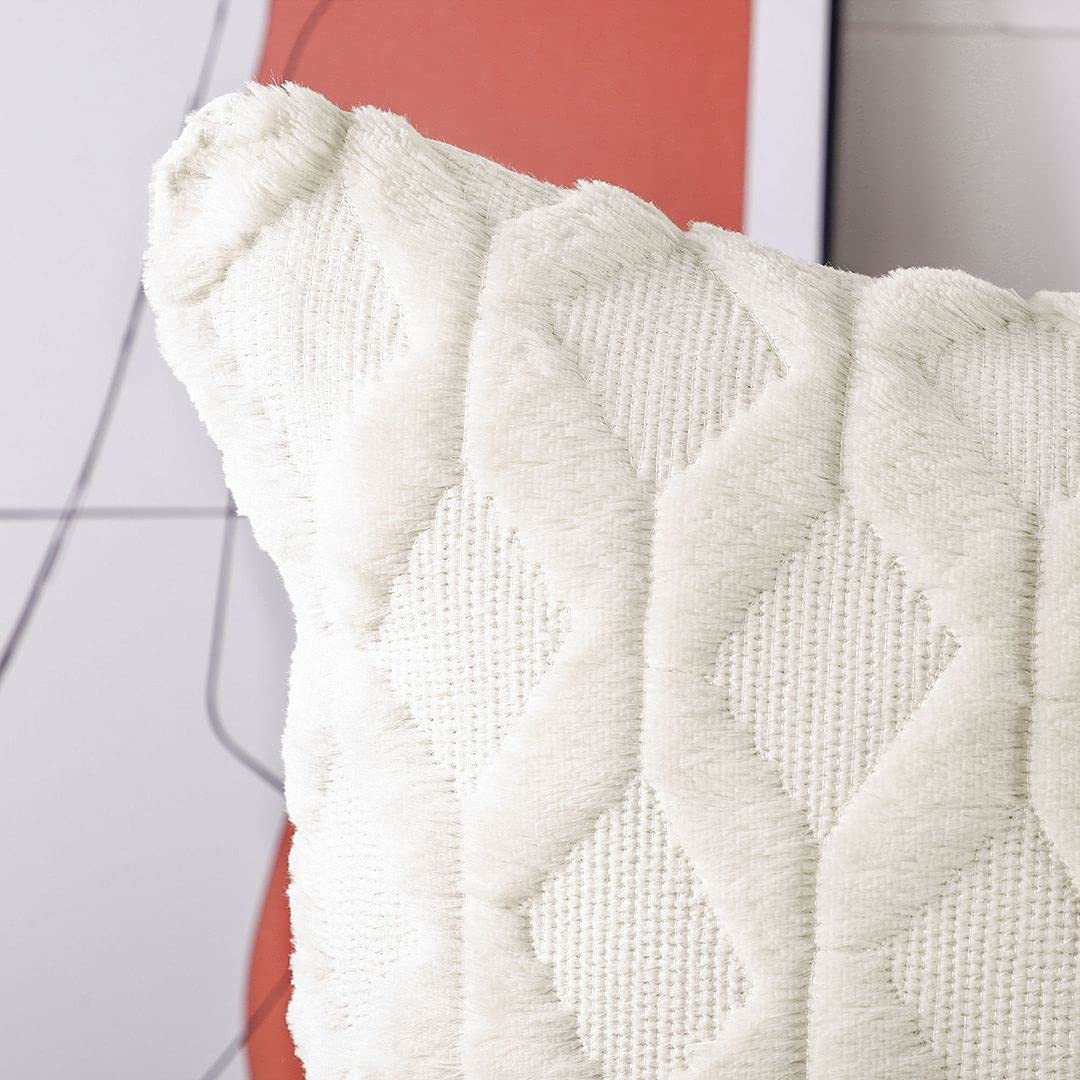 Tessellating Grid Throw Cushion