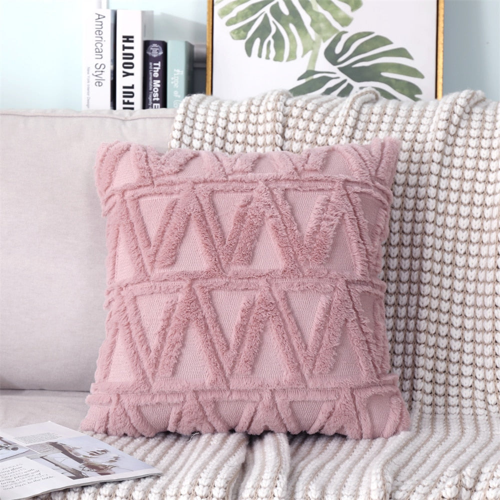 Geometric Patterned Throw Cushion