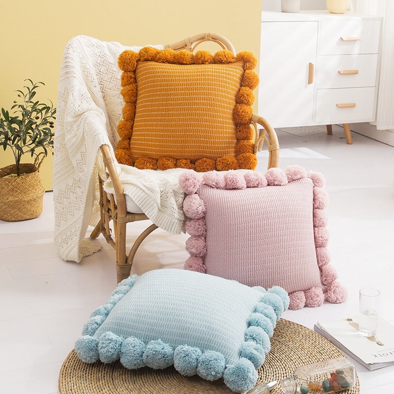 Pom-Pom Knit Throw Cushion