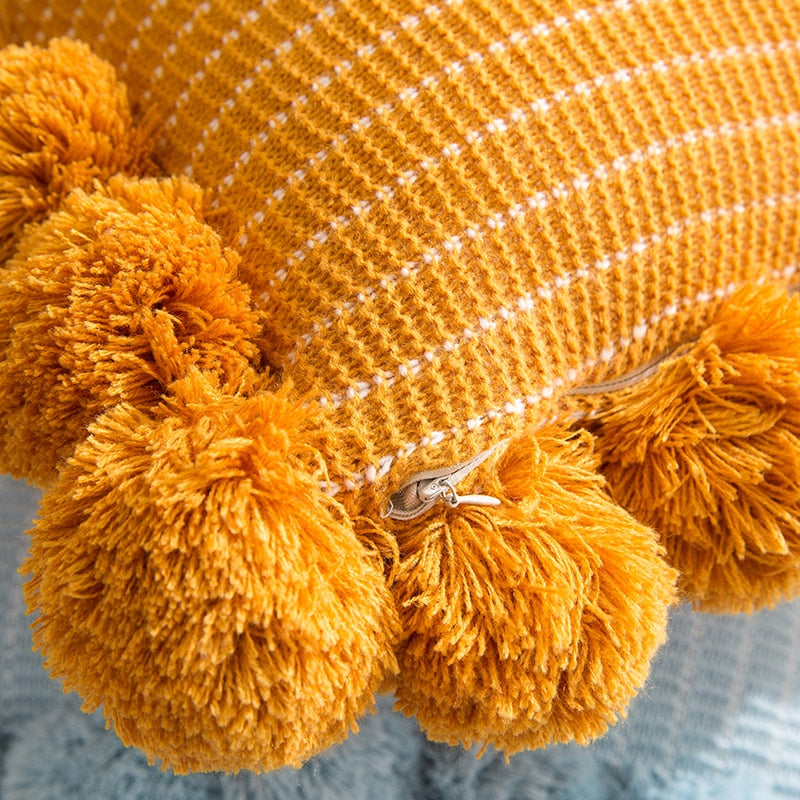 Pom-Pom Knit Throw Cushion